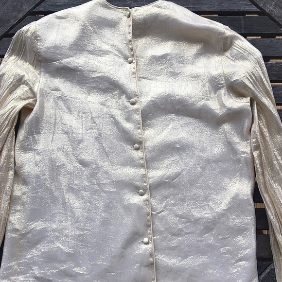 Vintage gold shimmery button up size 10 - Picture 3 of 4